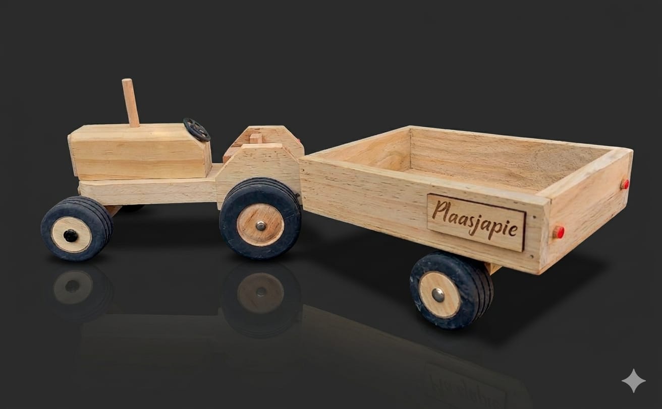 Handcrafted Wooden Tractor & Trailer – The "Plaasjapie" Edition (1:16 Scale)